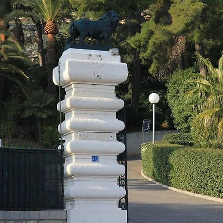Апартаменти Port Tamaris, Le Troisieme Ла-Сейн-сюр-Мер Екстер'єр фото